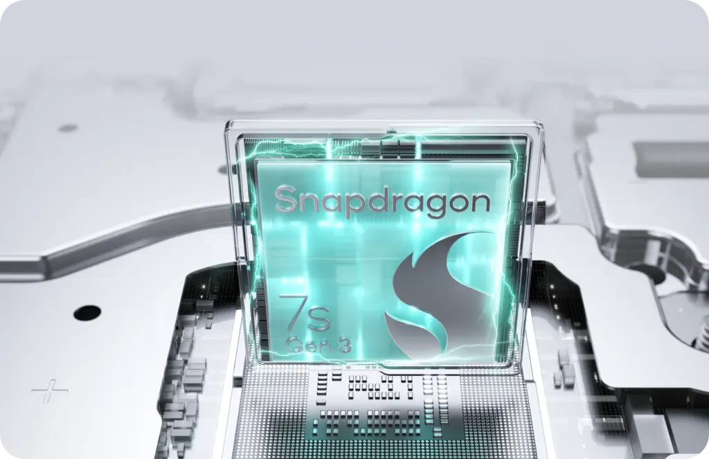 Snapdragon 7s Gen 3 Chipset – Smooth Performance